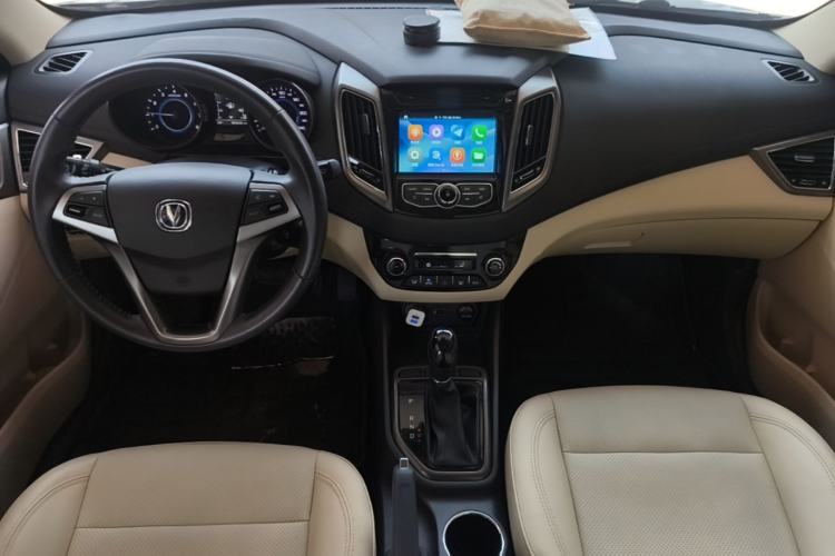 Used CHANGAN Eado 2016 1.6L Automatic Trend Model Center Console