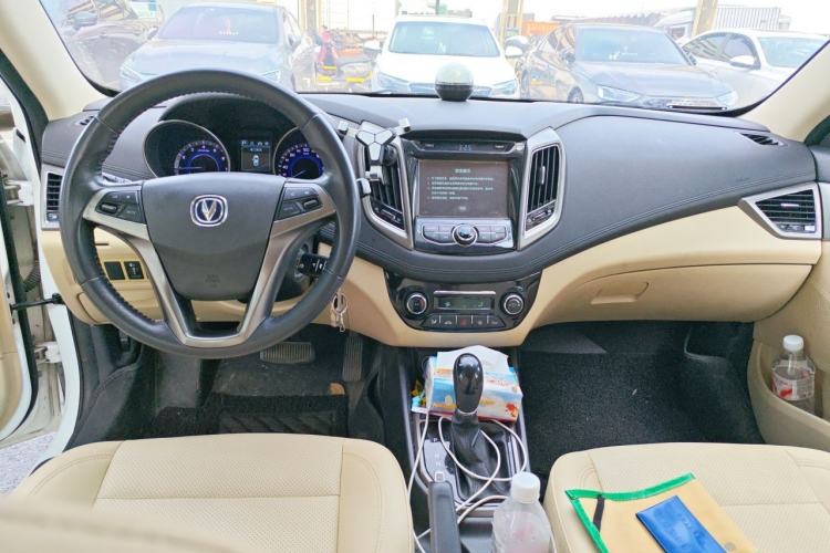 Used CHANGAN Eado 2016 1.6L Automatic Trend Model Center Console