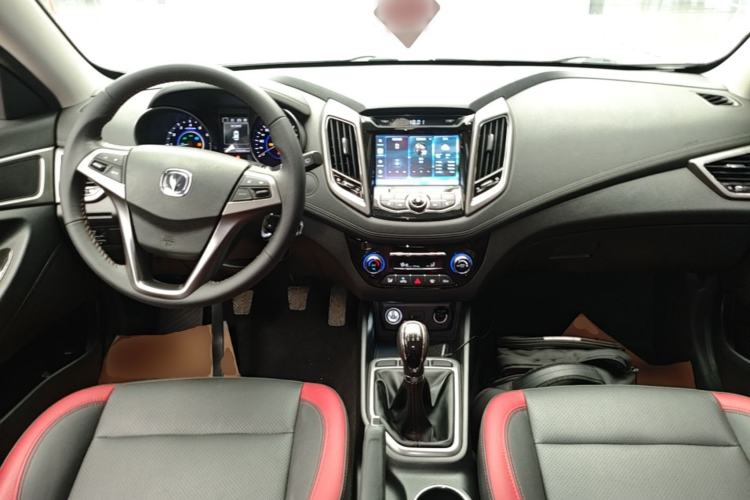 Used CHANGAN Eado 2016 1.6L Manual Junku Model Center Console