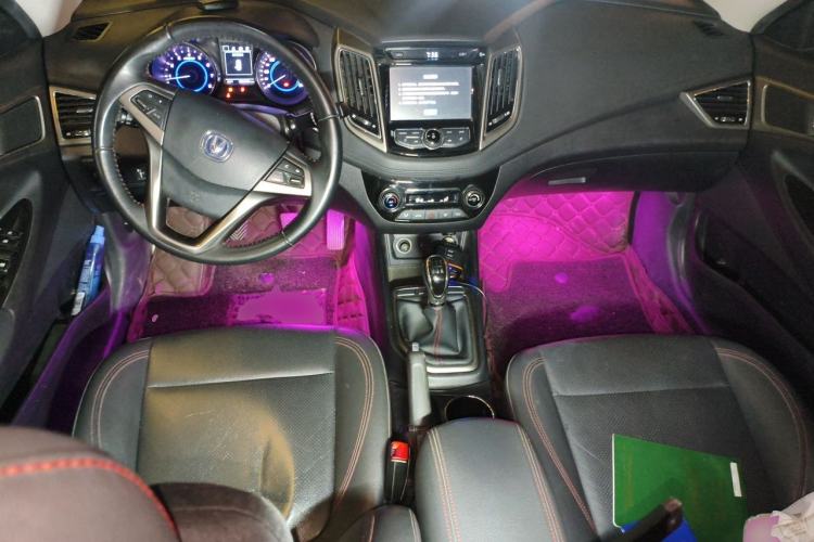 Used CHANGAN Eado 2016 1.6L Manual Fashion Edition Center Console