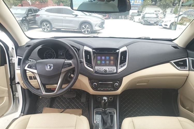 Used CHANGAN Eado 2016 1.6L Automatic Trend Model Center Console