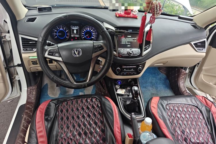 Used CHANGAN Eado 2016 1.6L Manual Fashion Edition Center Console