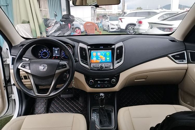 Used CHANGAN Eado 2016 1.6L Automatic Trend Model Center Console