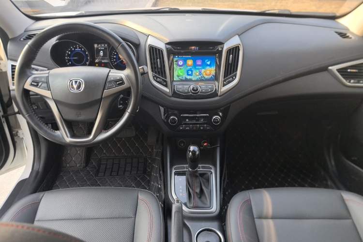 Used CHANGAN Eado 2016 1.6L Automatic Trend Model Center Console