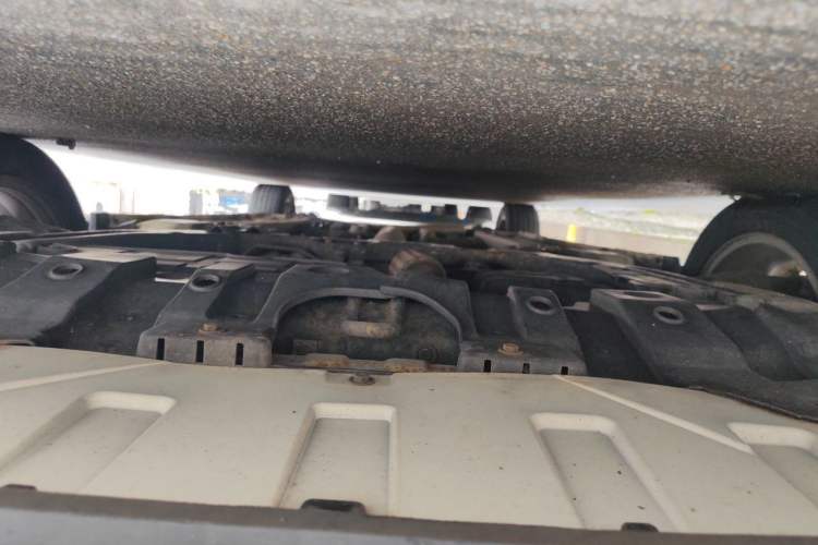 Used CHANGAN Eado 2016 1.6L Automatic Junku Model Chassis Front