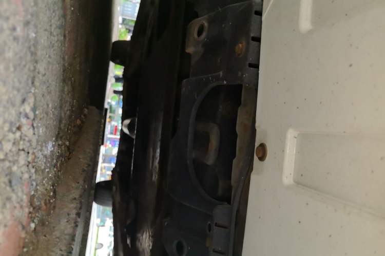 Used CHANGAN Eado 2016 1.6L Automatic Junku Model Chassis Front