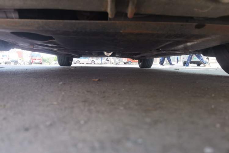 Used CHANGAN Eado 2016 1.6L Manual Junku Model Chassis Front