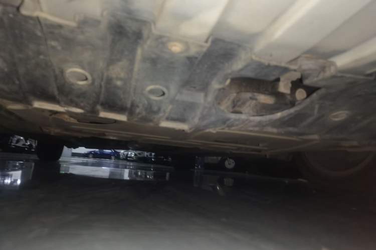 Used CHANGAN Eado 2016 1.6L Manual Fashion Edition Chassis Front