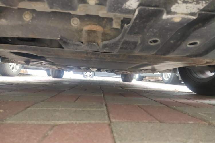 Used CHANGAN Eado 2016 1.6L Manual Fashion Edition Chassis Front