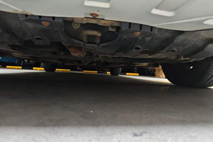 Used CHANGAN Eado 2016 1.6L Manual Junku Model Chassis Front