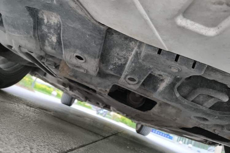 Used CHANGAN Eado 2016 1.6L Automatic Junku Model Chassis Front