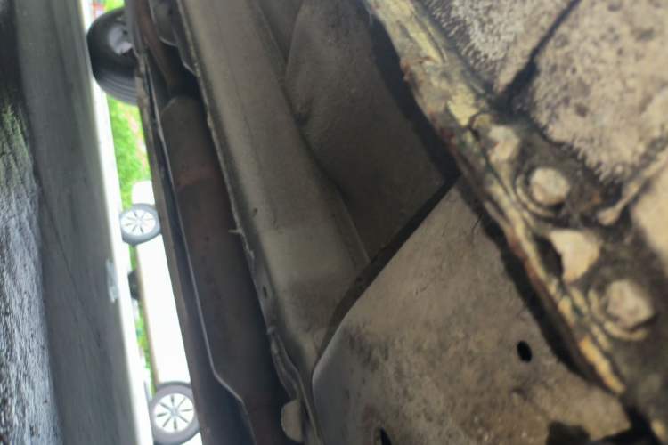 Used CHANGAN Eado 2016 1.6L Manual Junku Model Chassis Front Right