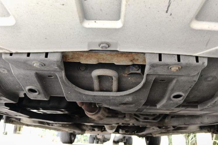 Used CHANGAN Eado 2016 1.6L Automatic Junku Model Chassis Front