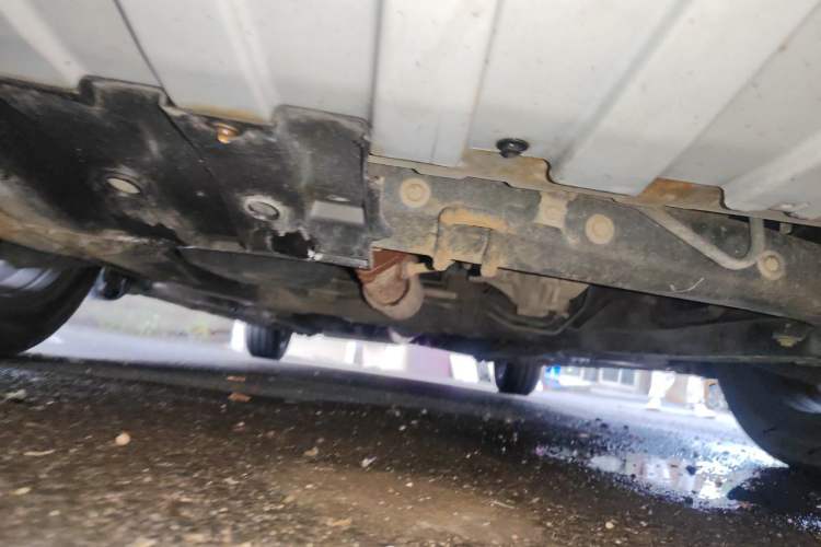 Used CHANGAN Eado 2016 1.6L Manual Fashion Edition Chassis Front