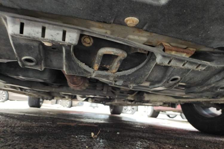 Used CHANGAN Eado 2016 1.6L Manual Junku Model Chassis Front