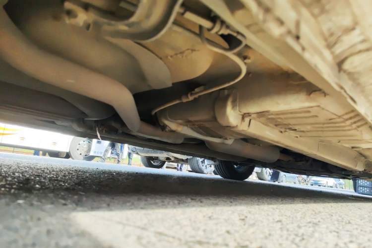 Used CHANGAN Eado 2016 1.6L Manual Fashion Edition Chassis Rear Right