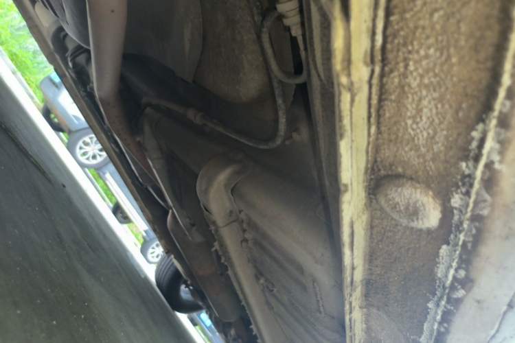 Used CHANGAN Eado 2016 1.6L Manual Junku Model Chassis Rear Right