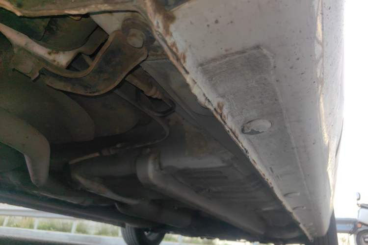 Used CHANGAN Eado 2016 1.6L Automatic Junku Model Chassis Rear Right