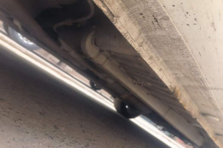 Used CHANGAN Eado 2016 1.6L Automatic Junku Model Chassis Rear Right