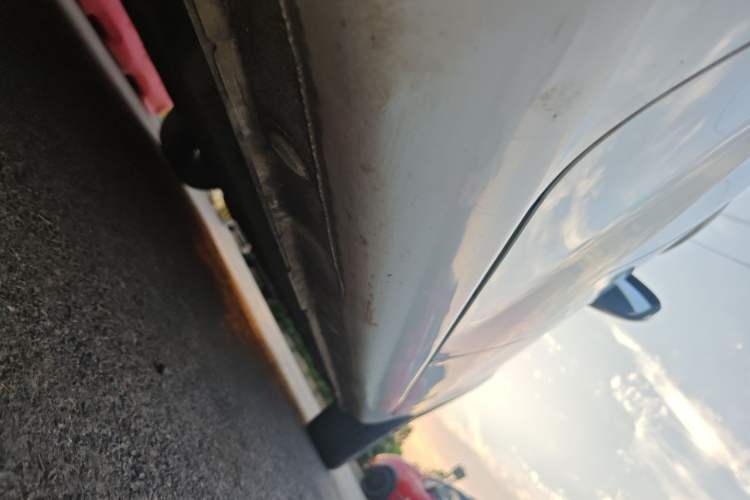Used CHANGAN Eado 2016 1.6L Automatic Junku Model Chassis Rear Right