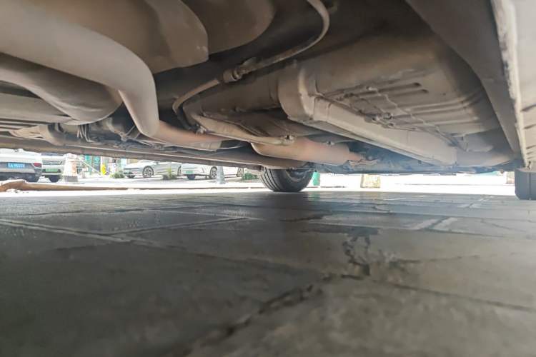Used CHANGAN Eado 2016 1.6L Automatic Junku Model Chassis Rear Right