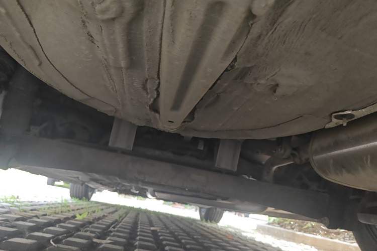 Used CHANGAN Eado 2016 1.6L Automatic Junku Model Chassis Rear