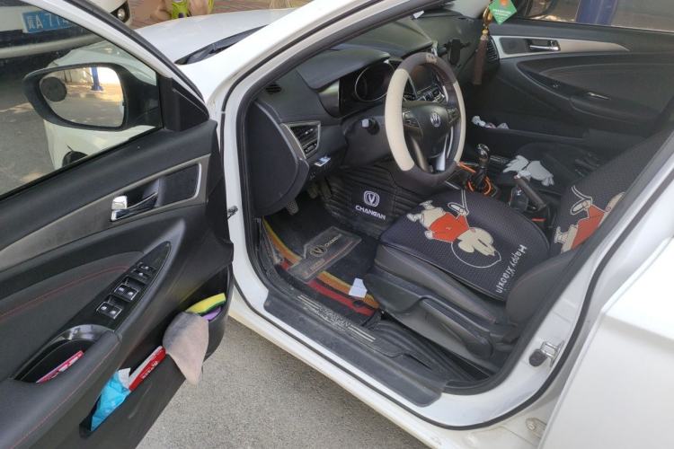 Used CHANGAN Eado 2016 1.6L Manual Fashion Edition Driver Seat