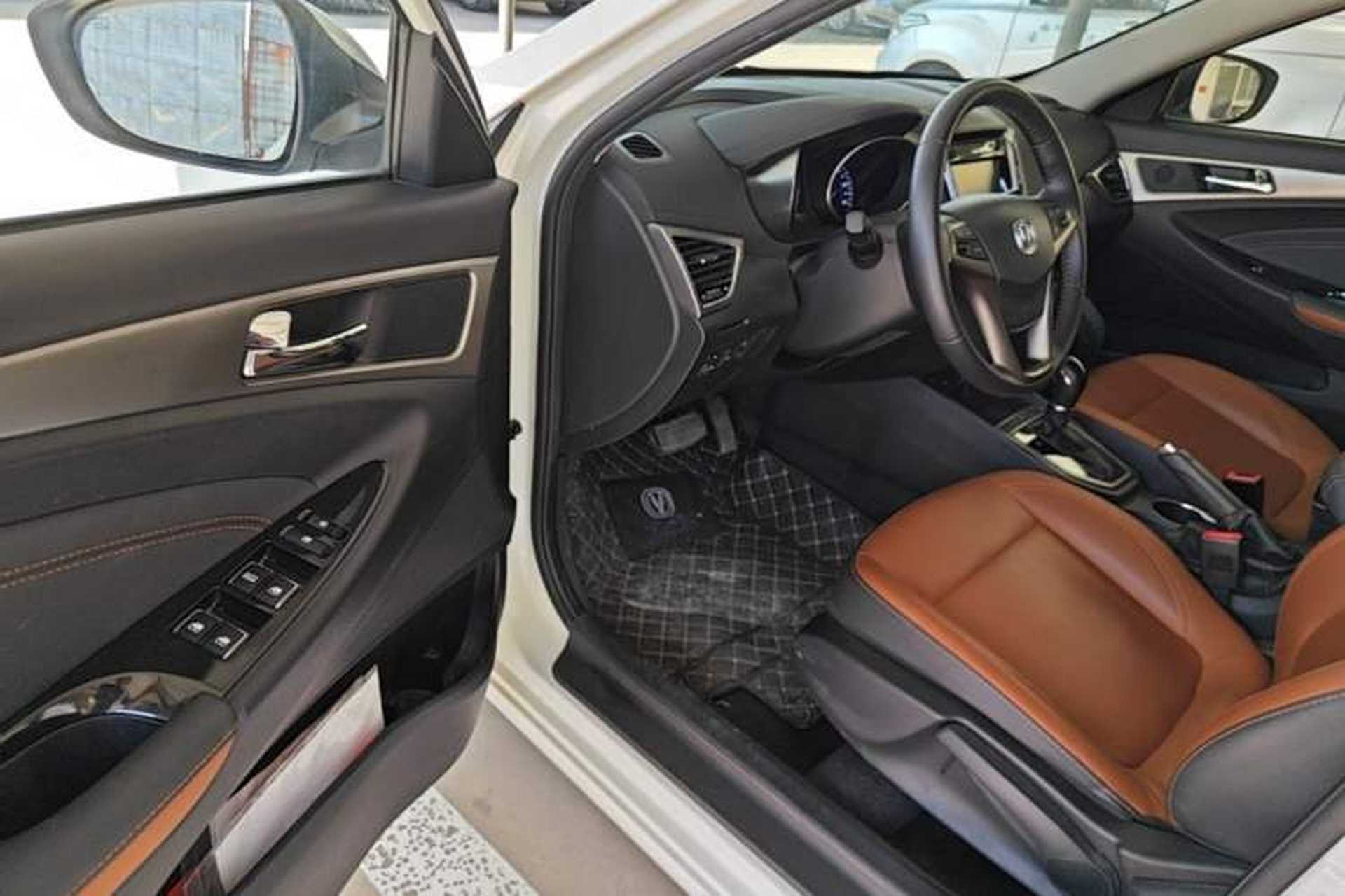 Used CHANGAN Eado 2016 1.6L GDI Automatic Cool Edition Driver Seat