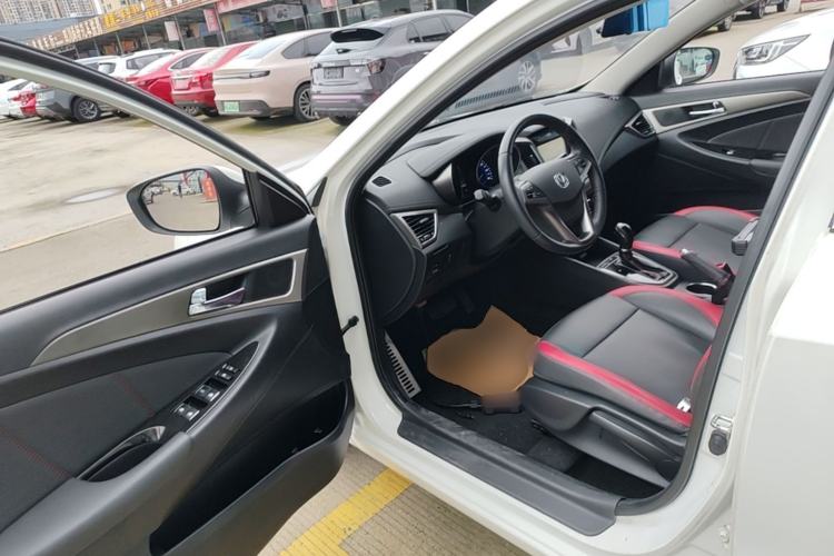 Used CHANGAN Eado 2016 1.6L Automatic Junku Model Driver Seat
