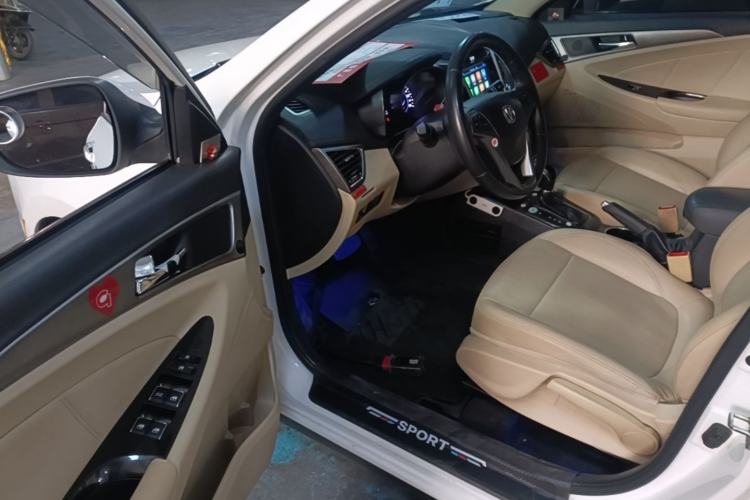 Used CHANGAN Eado 2016 1.6L Automatic Trend Model Driver Seat