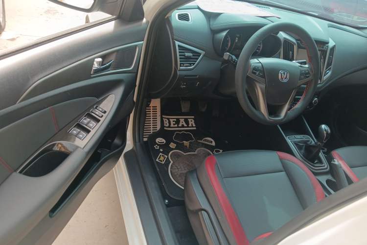 Used CHANGAN Eado 2016 1.6L Manual Junku Model Driver Seat