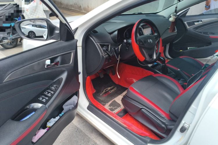 Used CHANGAN Eado 2016 1.6L Manual Junku Model Driver Seat