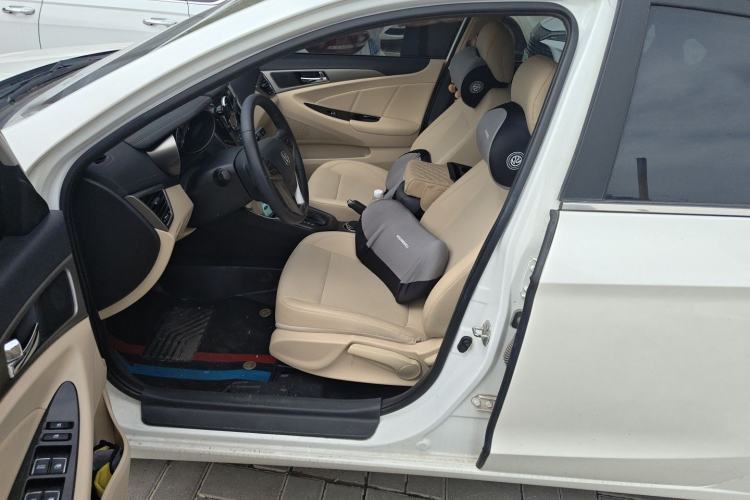 Used CHANGAN Eado 2016 1.6L Automatic Trend Model Driver Seat