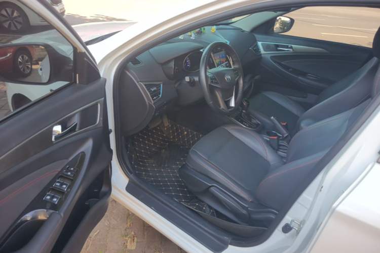 Used CHANGAN Eado 2016 1.6L Automatic Trend Model Driver Seat