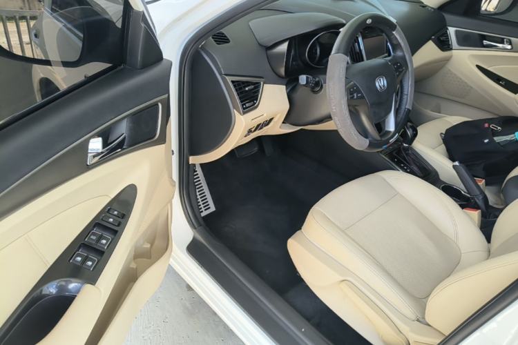 Used CHANGAN Eado 2016 1.6L Automatic Trend Model Driver Seat