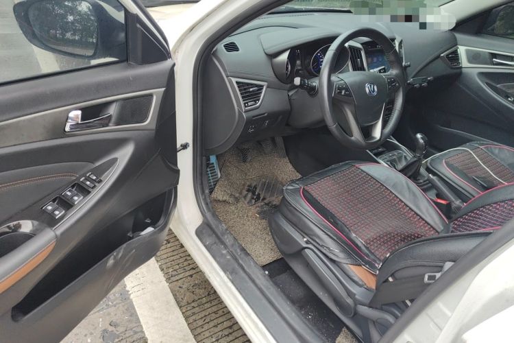 Used CHANGAN Eado 2016 1.6L GDI Manual JingShang Model Driver Seat