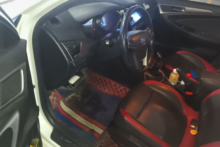 Used CHANGAN Eado 2016 1.6L Manual Junku Model Driver Seat