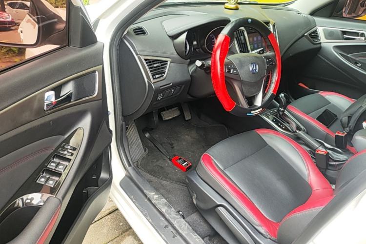 Used CHANGAN Eado 2016 1.6L Automatic Junku Model Driver Seat