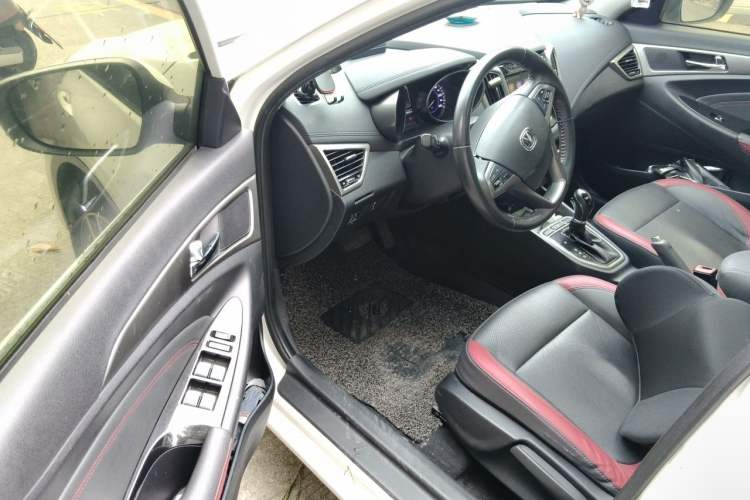Used CHANGAN Eado 2016 1.6L Automatic Junku Model Driver Seat