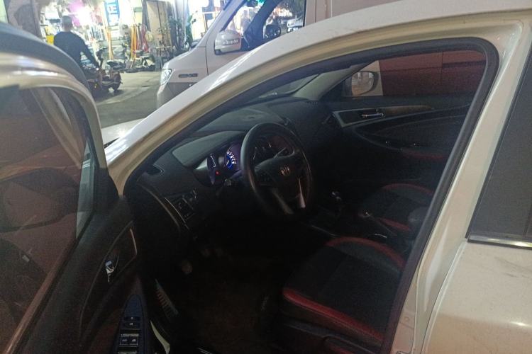 Used CHANGAN Eado 2016 1.6L Manual Junku Model Driver Seat