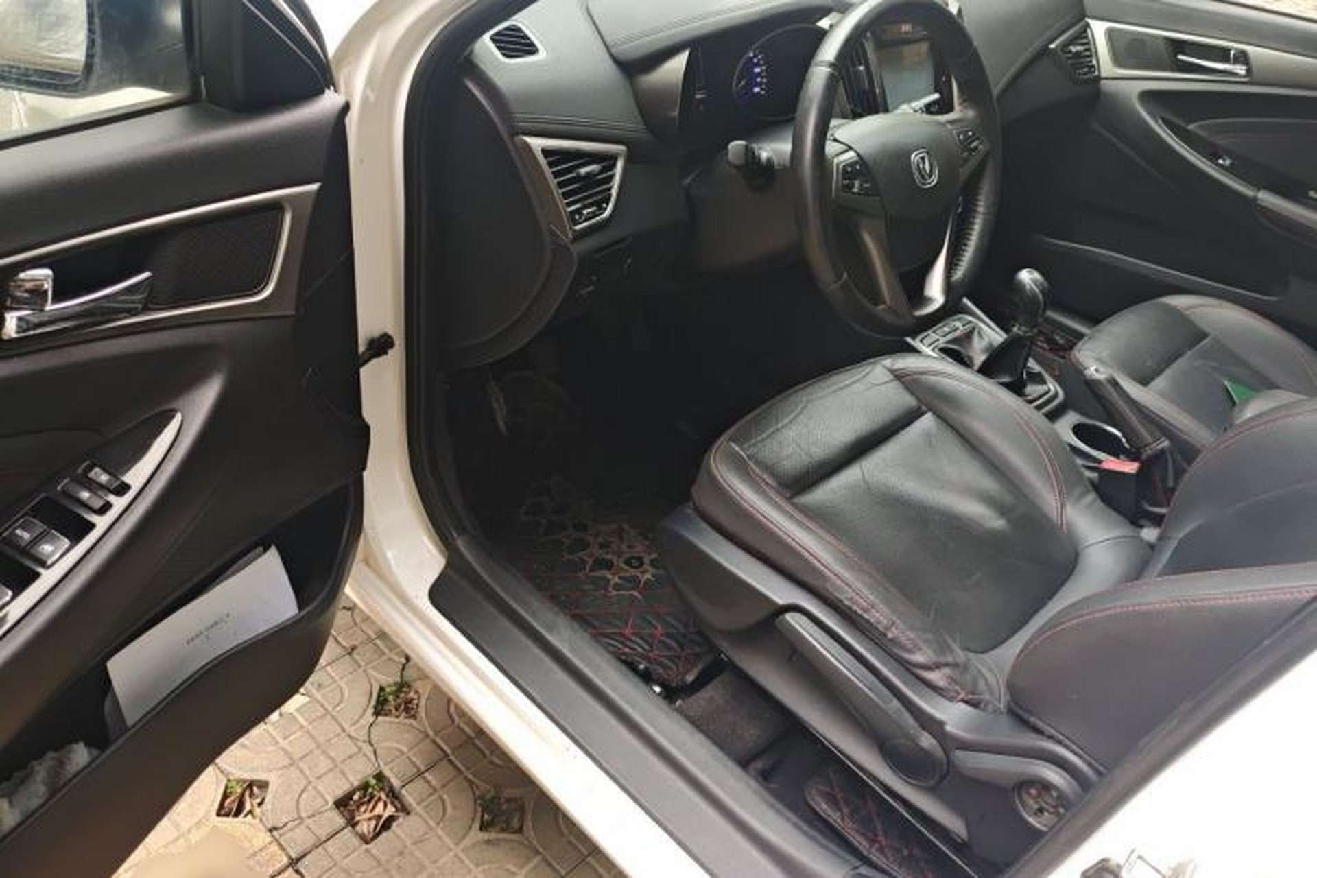 Used CHANGAN Eado 2016 1.6L Manual Fashion Edition Driver Seat