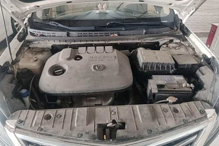Used CHANGAN Eado 2016 1.6L Manual Fashion Edition Engine Bay