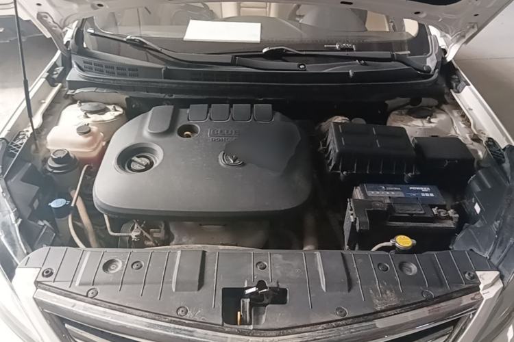 Used CHANGAN Eado 2016 1.6L Manual Fashion Edition Engine Bay