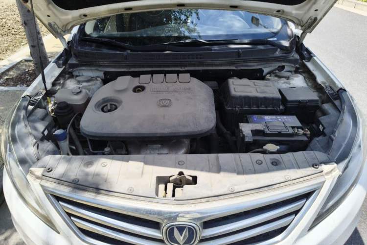 Used CHANGAN Eado 2016 1.6L Manual Fashion Edition Engine Bay