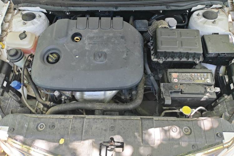 Used CHANGAN Eado 2016 1.6L Manual Fashion Edition Engine Bay