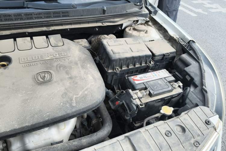 Used CHANGAN Eado 2016 1.6L Manual Fashion Edition Engine Bay Left