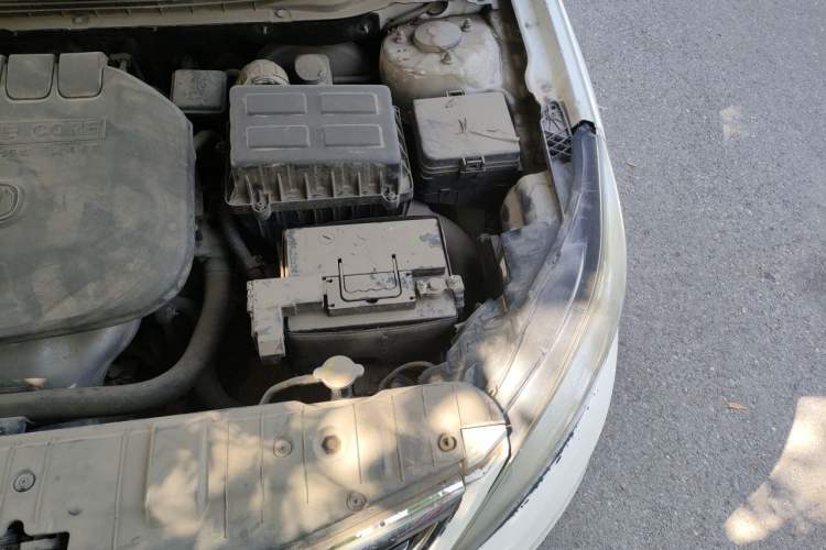 Used CHANGAN Eado 2016 1.6L Manual Fashion Edition Engine Bay Left