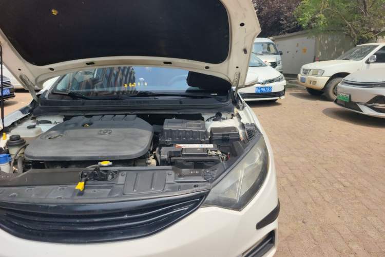 Used CHANGAN Eado 2016 1.6L Manual Junku Model Engine Bay Left