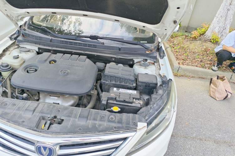 Used CHANGAN Eado 2016 1.6L Automatic Trend Model Engine Bay Left