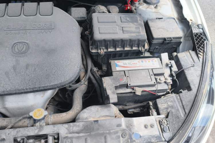Used CHANGAN Eado 2016 1.6L Manual Junku Model Engine Bay Left
